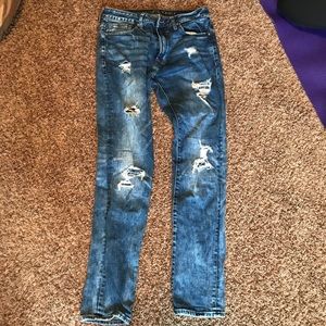 Mayonnaise American Eagle distressed jeans